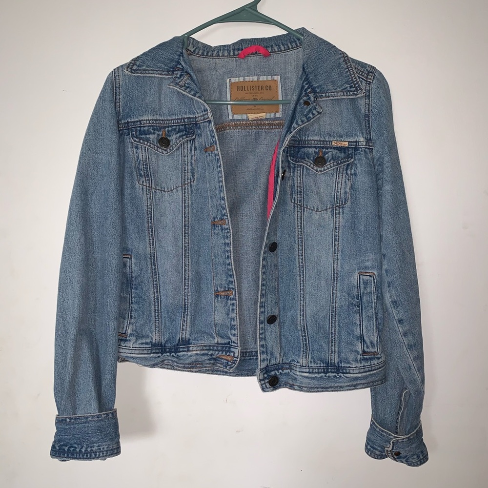 Holister Jean jacket wore a few times